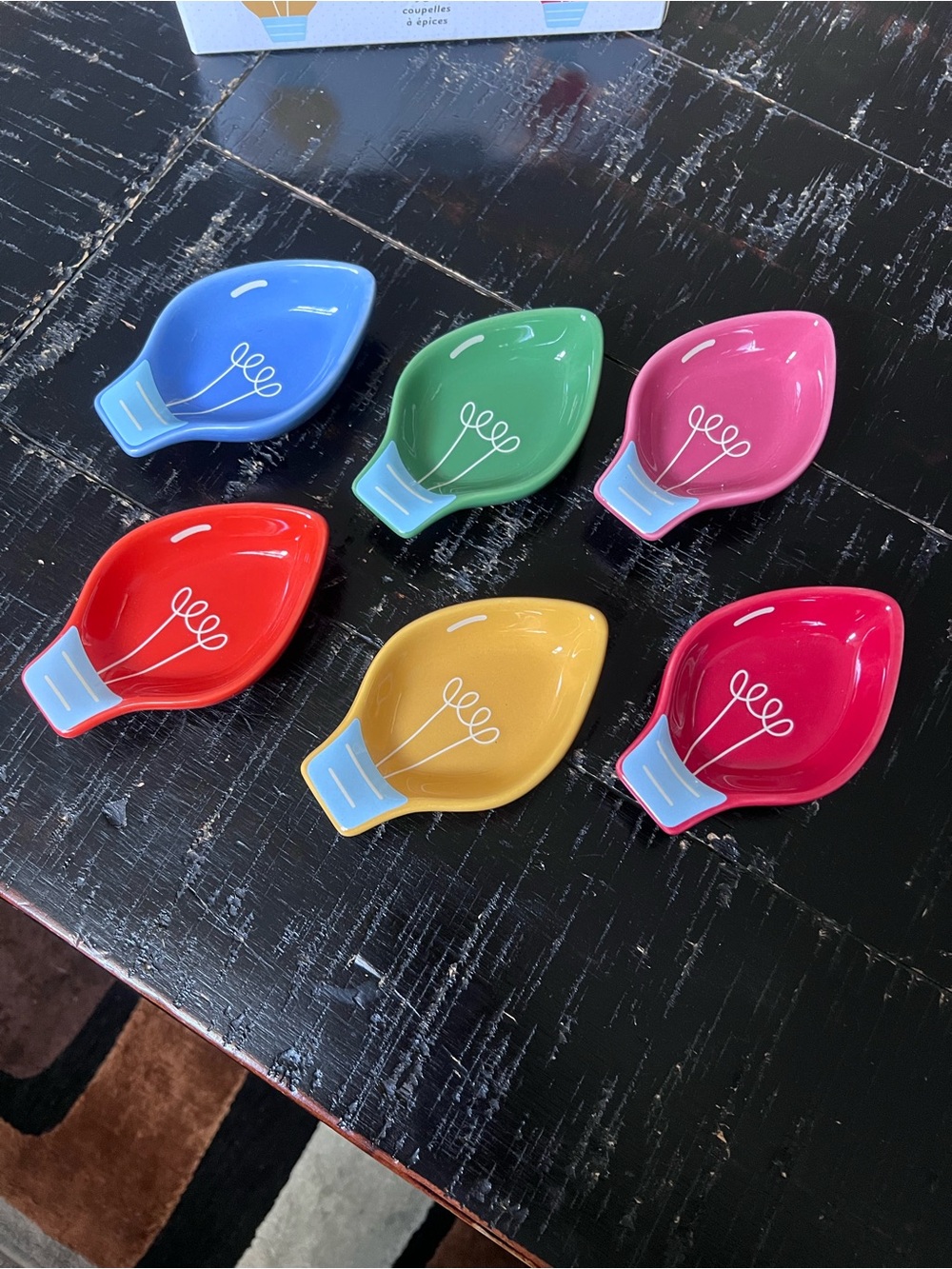 Danica Jubilee Colorful Ceramic Light Bulb Pinch Bowls Set of 6 New In Box - Picture 2 of 7